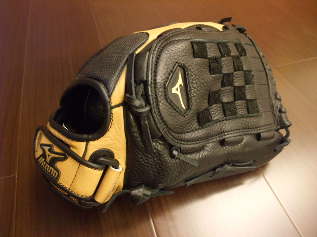 <手套欣賞> 美規MIZUNO KING SIZE 壘球手套 <手套欣賞> 美規MIZUNO KING SIZE 壘球手套