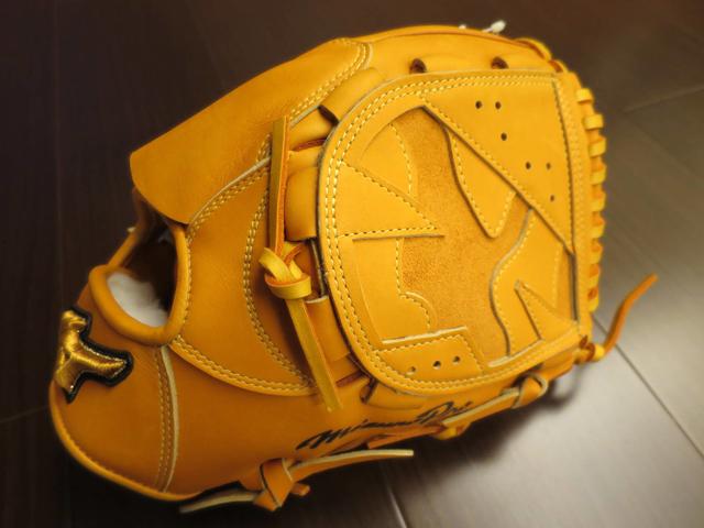 <手套欣賞>日製硬式 mizuno pro order haga japan 岸孝之式樣 <手套欣賞>日製硬式 mizuno pro order haga japan 岸孝之式樣