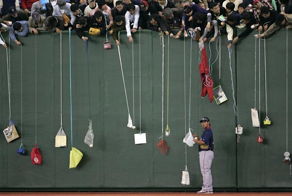 當棒球場變成釣蝦場 當棒球場變成釣蝦場