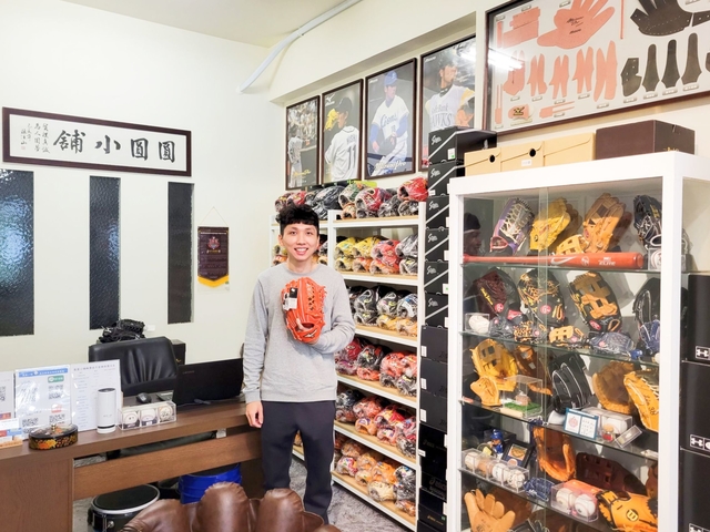 【圓圓小舖】為了mizuno pro A51特地從台東來訪圓圓小舖的黃先生^^ 【圓圓小舖】為了mizuno pro A51特地從台東來訪圓圓小舖的黃先生^^