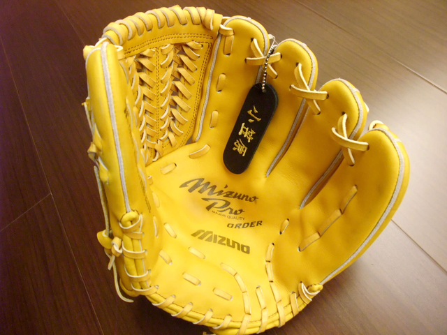 <手套欣賞> 火鳥標mizuno pro order 小笠原道大 model <手套欣賞> 火鳥標mizuno pro order 小笠原道大 model