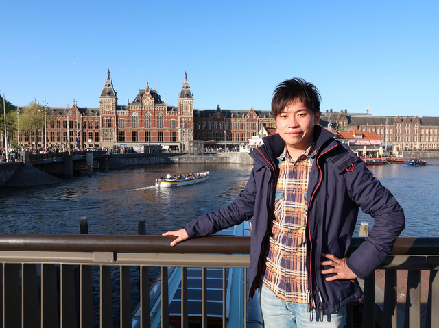 2018 沉浸在大麻、起司、巧克力的國度(荷比盧自助旅行^^)–Day 8 Pancakes Amsterdam、阿姆斯特丹運河遊船、紅燈區 2018 沉浸在大麻、起司、巧克力的國度(荷比盧自助旅行^^)–Day 8 Pancakes Amsterdam、阿姆斯特丹運河遊船、紅燈區