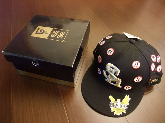 <好物推薦> 日本職棒 福岡軟銀鷹 2010 太平洋聯盟冠軍紀念帽 <好物推薦> 日本職棒 福岡軟銀鷹 2010 太平洋聯盟冠軍紀念帽