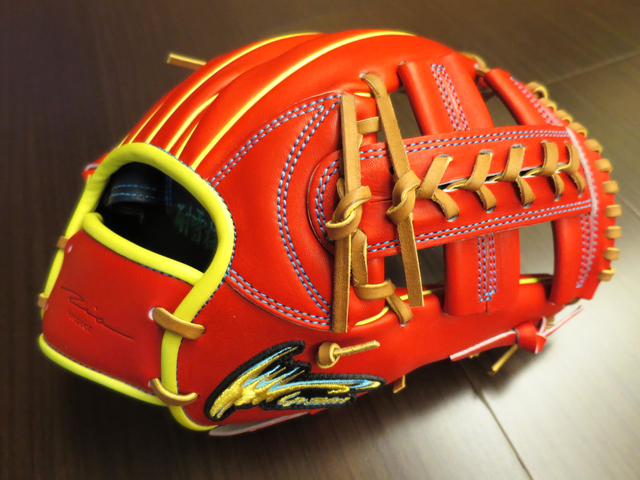 <手套欣賞>小品牌也可以立大功~日製硬式IP SELECT內野十字手套 <手套欣賞>小品牌也可以立大功~日製硬式IP SELECT內野十字手套