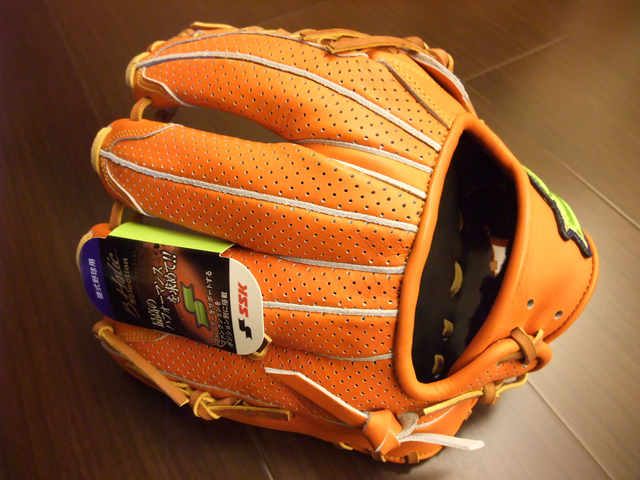 *手套交流福利品NO.40* 日製硬式SSK B HOLIC with punching mesh *手套交流福利品NO.40* 日製硬式SSK B HOLIC with punching mesh