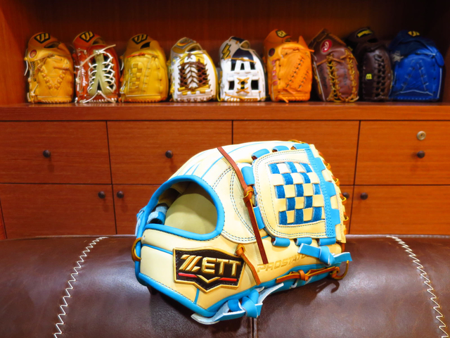 【圓圓小舖】最潮X最潮~奶油X水藍:ZETT PROSTATUS 源田壯亮モデル 【圓圓小舖】最潮X最潮~奶油X水藍:ZETT PROSTATUS 源田壯亮モデル