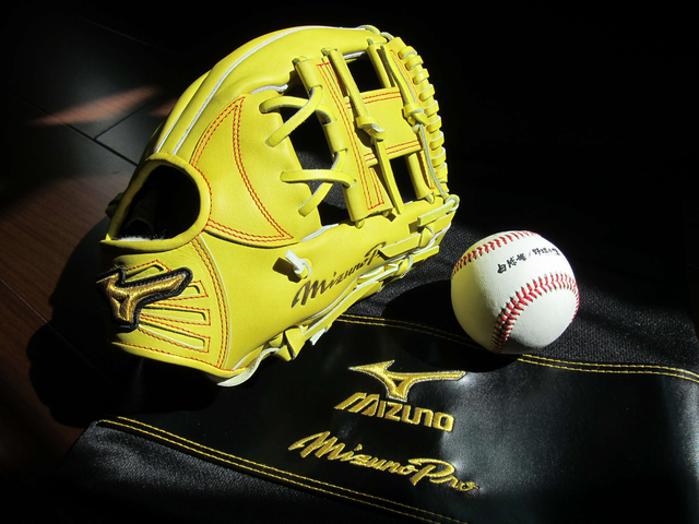 愛不釋手的套套 mizuno 超限定商品 premium selection 白球魂X野球小僧 愛不釋手的套套 mizuno 超限定商品 premium selection 白球魂X野球小僧