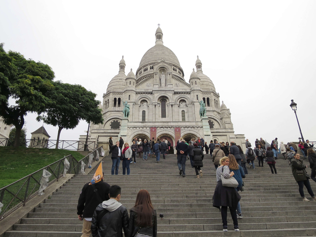2014 Bonjour 法國行 Day 1–聖心堂、愛之牆、百年地窖餐廳、市政廳、巴黎聖母院 2014 Bonjour 法國行 Day 1–聖心堂、愛之牆、百年地窖餐廳、市政廳、巴黎聖母院