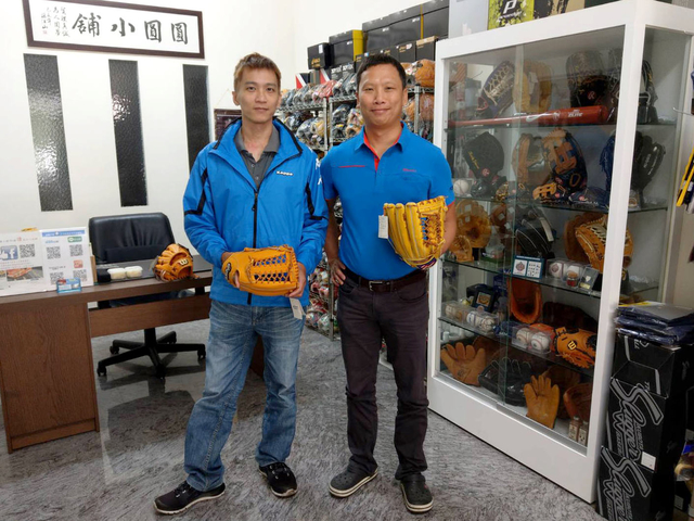 雲林好同事一同來圓圓挑手套^^ 雲林好同事一同來圓圓挑手套^^