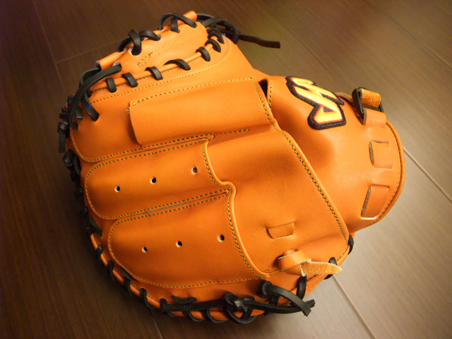 <手套欣賞> 日製硬式HATAKEYAMA 悠系列補套 蛇腹型設計(Shellar move) <手套欣賞> 日製硬式HATAKEYAMA 悠系列補套 蛇腹型設計(Shellar move)