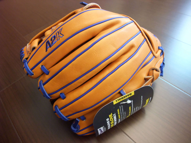 人生總會有意外的驚喜~包含現場挑手套 人生總會有意外的驚喜~包含現場挑手套