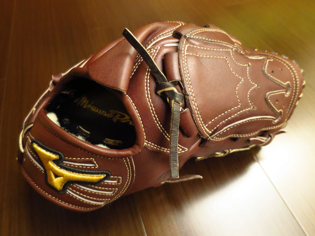 *手套交流福利品NO.247* Mizuno pro order 田中將大式樣投手手套(耕作) *手套交流福利品NO.247* Mizuno pro order 田中將大式樣投手手套(耕作)