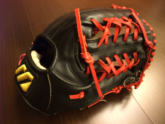 *手套交流福利品NO.22* 日製硬式大M金標 Mizuno pro order 北美小牛皮 *手套交流福利品NO.22* 日製硬式大M金標 Mizuno pro order 北美小牛皮