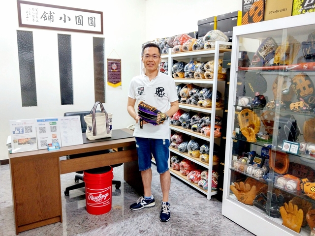 感謝日本球友來圓圓買手套^^ 感謝日本球友來圓圓買手套^^