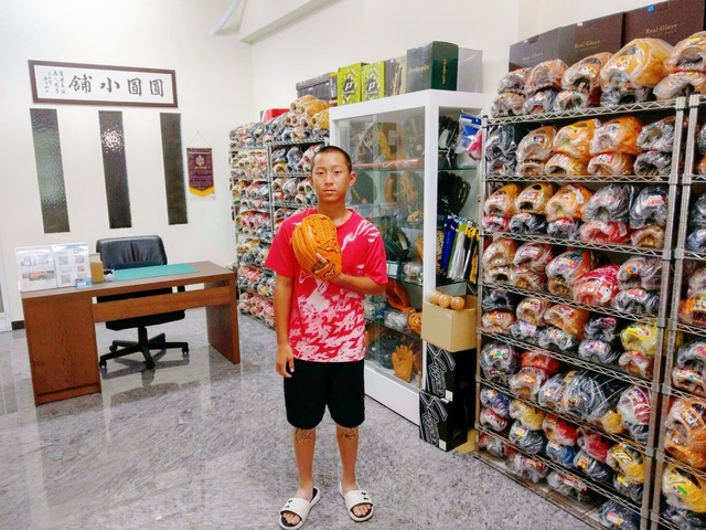 國中生直接攻頂mizuno pro漢字”波賀”手套!!! 國中生直接攻頂mizuno pro漢字”波賀”手套!!!