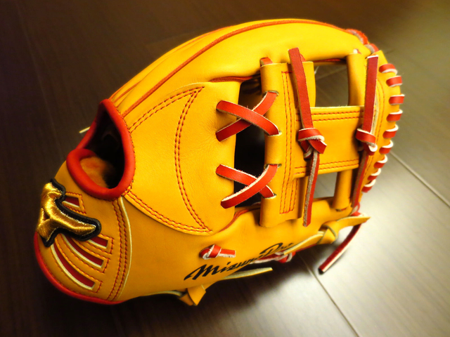 <手套欣賞> 微妙的配色~日製硬式Mizuno pro order (HAGA JAPAN) 藤田一也 <手套欣賞> 微妙的配色~日製硬式Mizuno pro order (HAGA JAPAN) 藤田一也