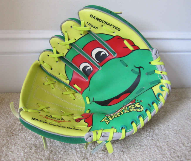 小時候的回憶~忍者龜手套 小時候的回憶~忍者龜手套