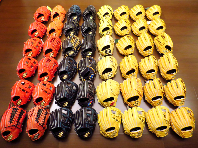 2021.12.25 圓圓小舖聖誕節新貨入荷~日製硬式SSK棒球手套 2021.12.25 圓圓小舖聖誕節新貨入荷~日製硬式SSK棒球手套