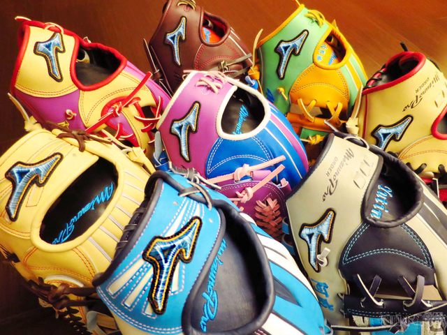 【圓圓小舖】Show me your 藍鳥~日本製Mizuno pro order 東京奧運限定藍標特別訂製款棒壘球手套 【圓圓小舖】Show me your 藍鳥~日本製Mizuno pro order 東京奧運限定藍標特別訂製款棒壘球手套
