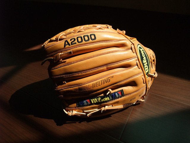 我在美國挖到的寶~絕版美規日製 Wilson A2000 XLC 我在美國挖到的寶~絕版美規日製 Wilson A2000 XLC