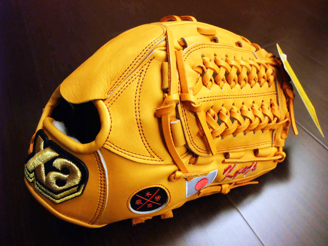 <手套欣賞> XANAX 藤川球兒最終版 日本國旗刺繡+Kyuji <手套欣賞> XANAX 藤川球兒最終版 日本國旗刺繡+Kyuji