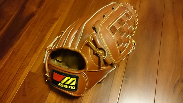 <手套欣賞>絕版骨董Mizuno 日製硬式 World win 經典手套~~復刻版完全比不上的味道 <手套欣賞>絕版骨董Mizuno 日製硬式 World win 經典手套~~復刻版完全比不上的味道
