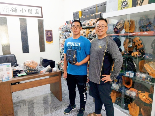 誰說高中生只能買平價手套~感謝嘉義東石高中同學購買ASICS大谷翔平球員版手套 誰說高中生只能買平價手套~感謝嘉義東石高中同學購買ASICS大谷翔平球員版手套