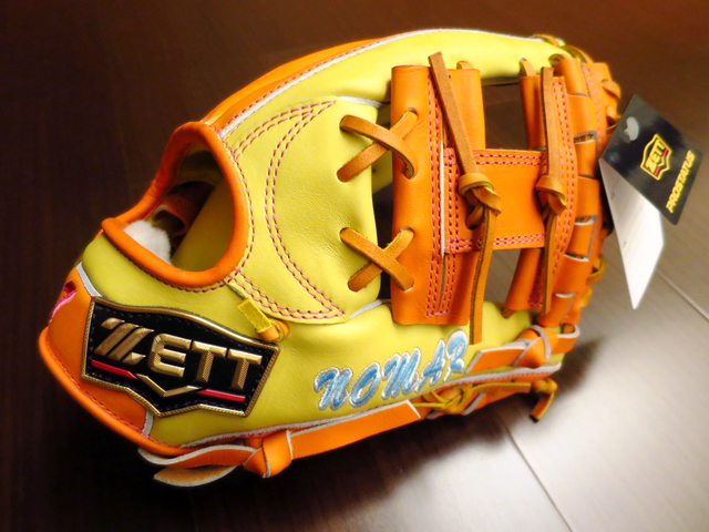 【手套欣賞】我就是堅持整咖手套都要小牛皮XD~日製硬式ZETT PROSTATUS ORDER 源田壯亮 kip skin 【手套欣賞】我就是堅持整咖手套都要小牛皮XD~日製硬式ZETT PROSTATUS ORDER 源田壯亮 kip skin