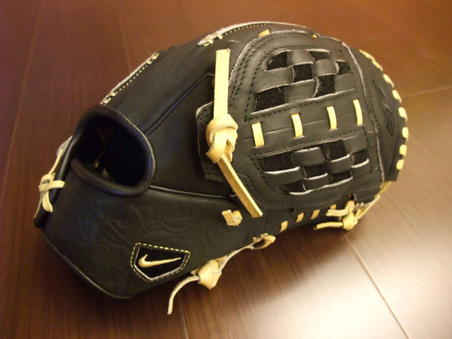 <手套欣賞> 美規NIKE最高等級 diamond elite <手套欣賞> 美規NIKE最高等級 diamond elite