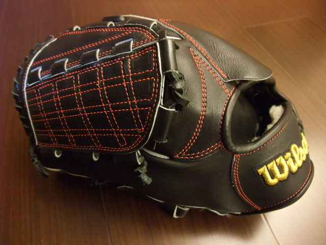 *手套交流福利品NO.38* 日製硬式wilson innovation staff 反手左投 *手套交流福利品NO.38* 日製硬式wilson innovation staff 反手左投