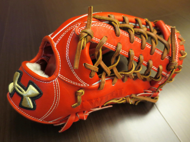 *手套交流福利品NO.186* 日製硬式UA UNDER ARMOUR 柳田悠岐斜T網外野手手套 *手套交流福利品NO.186* 日製硬式UA UNDER ARMOUR 柳田悠岐斜T網外野手手套