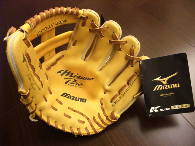 <手套欣賞>K-KLUB型號的秘密? 日製硬式美津濃 mizuno pro K-Klub limited edition 北美小牛皮 <手套欣賞>K-KLUB型號的秘密? 日製硬式美津濃 mizuno pro K-Klub limited edition 北美小牛皮