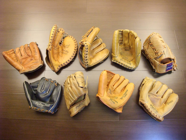 2014.3.13新貨入荷(KANO效應~美國老手套分享) 2014.3.13新貨入荷(KANO效應~美國老手套分享)