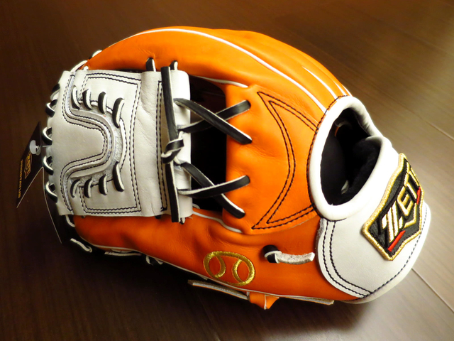 <手套欣賞> 左撇子內野手套找不到怎麼辦?訂作就對了XD~日製硬式ZETT PRO STATUS ORDER <手套欣賞> 左撇子內野手套找不到怎麼辦?訂作就對了XD~日製硬式ZETT PRO STATUS ORDER