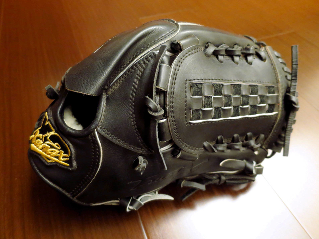 *手套交流福利品NO.297* 比開放式刀模更帥氣的日製硬式XANAX TRUST X 山口俊手套 *手套交流福利品NO.297* 比開放式刀模更帥氣的日製硬式XANAX TRUST X 山口俊手套