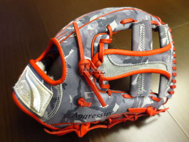 <手套欣賞>迷彩制服的誘惑~日製久保田Kubota Slugger 2018 ALL STAR明星賽式樣 <手套欣賞>迷彩制服的誘惑~日製久保田Kubota Slugger 2018 ALL STAR明星賽式樣