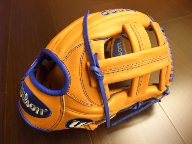 <手套欣賞>Wilson A2000 custom 訂做手套 大都會隊配色 EL3 <手套欣賞>Wilson A2000 custom 訂做手套 大都會隊配色 EL3