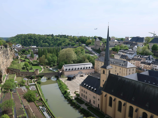 2018 沉浸在大麻、起司、巧克力的國度(荷比盧自助旅行^^)–Day 5 盧森堡一日遊 2018 沉浸在大麻、起司、巧克力的國度(荷比盧自助旅行^^)–Day 5 盧森堡一日遊