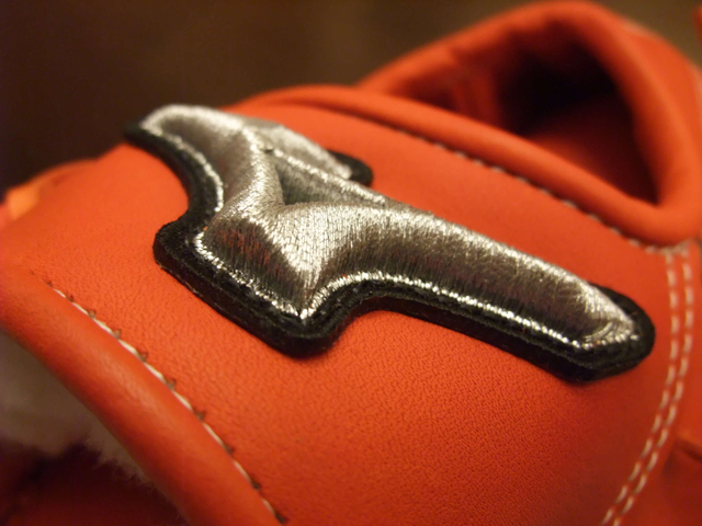 <手套欣賞>mizuno pro order haga japan ichiro model 馬林魚式樣 <手套欣賞>mizuno pro order haga japan ichiro model 馬林魚式樣