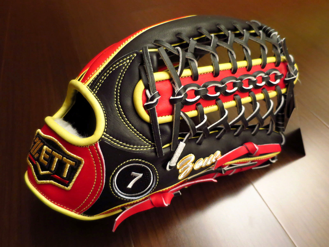 【手套欣賞】雲林帥哥也愛帥帥的ZETT prostatus order 外野牛舌手套 【手套欣賞】雲林帥哥也愛帥帥的ZETT prostatus order 外野牛舌手套