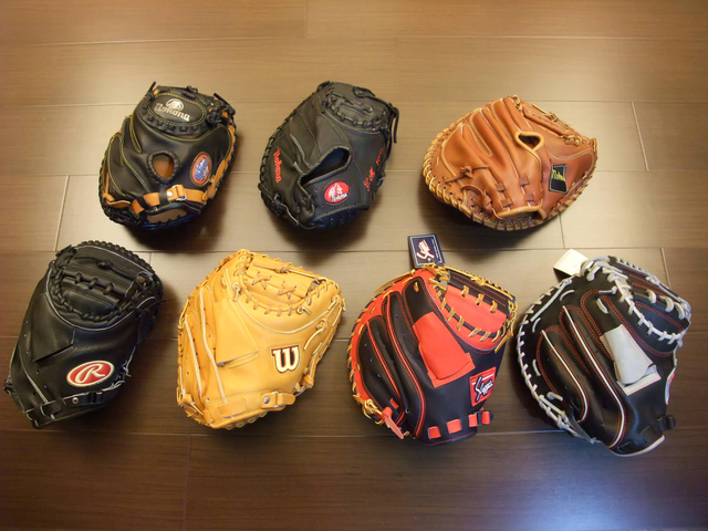 2014.8.10 新貨入荷(捕手手套特輯) 2014.8.10 新貨入荷(捕手手套特輯)