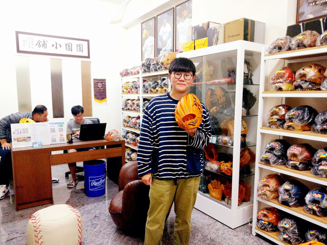 【圓圓小舖】誰說用mizuno pro是男生的權利,女生打棒球也愛用mizuno pro^^ 【圓圓小舖】誰說用mizuno pro是男生的權利,女生打棒球也愛用mizuno pro^^