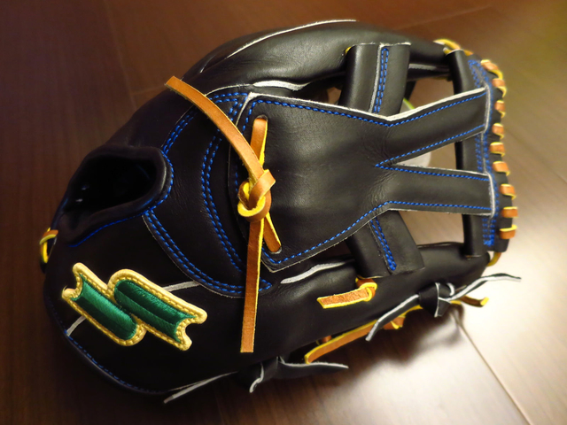 <手套欣賞>日製硬式SSK Special order made中村剛也式樣 <手套欣賞>日製硬式SSK Special order made中村剛也式樣