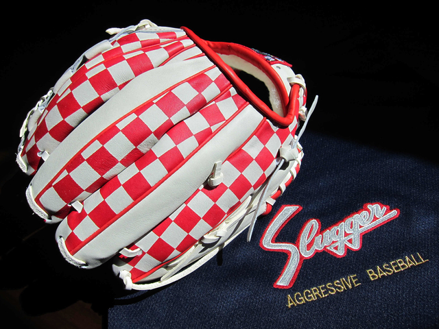 世界一級方程式賽車F1聯名款XD~日製軟式久保田2008明星賽限定式樣棒球手套 世界一級方程式賽車F1聯名款XD~日製軟式久保田2008明星賽限定式樣棒球手套