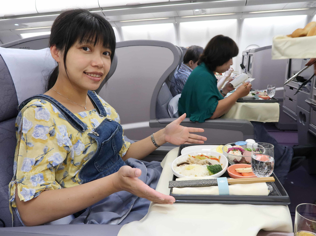 2018 關西甲子園熱血高校棒球+琵琶湖花火大會 Day 6~銀座篝拉麵、華航A330-300商務艙飛行日誌 2018 關西甲子園熱血高校棒球+琵琶湖花火大會 Day 6~銀座篝拉麵、華航A330-300商務艙飛行日誌