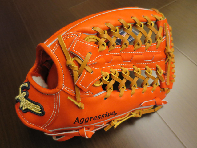 <手套欣賞>久保田~把扳手裝在手套上的品牌XD <手套欣賞>久保田~把扳手裝在手套上的品牌XD