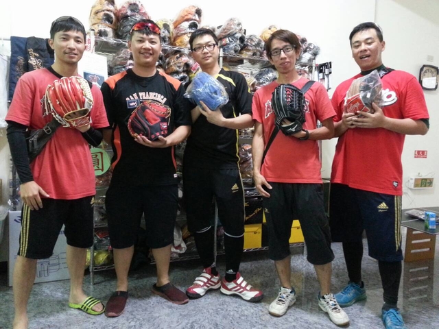 感謝台中球友造訪 感謝台中球友造訪