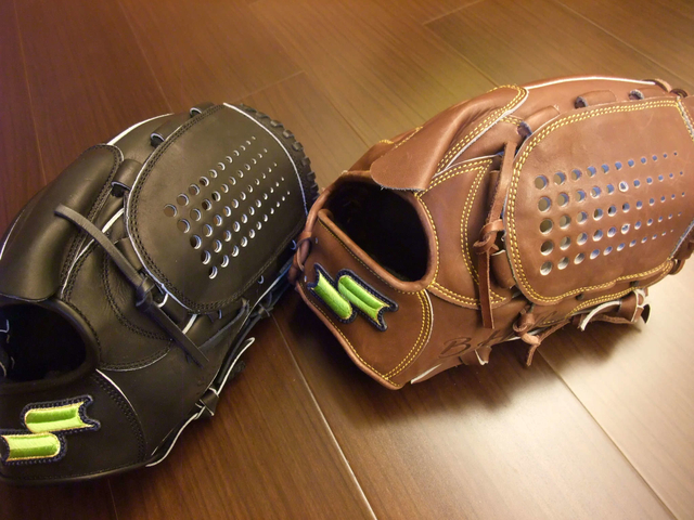 投手手套的優勢~球擋設計 投手手套的優勢~球擋設計