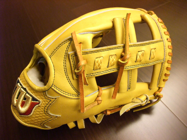 <手套欣賞> 日製硬式Wilson Staff 盾牌標 蛇皮系列 100周年限定款 <手套欣賞> 日製硬式Wilson Staff 盾牌標 蛇皮系列 100周年限定款