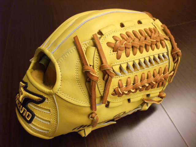 <手套欣賞>誰說火鳥標MP沒有好東西XD~日製硬式mizuno pro井端弘和式樣(特殊球擋) <手套欣賞>誰說火鳥標MP沒有好東西XD~日製硬式mizuno pro井端弘和式樣(特殊球擋)